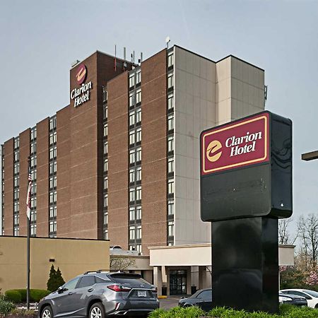 Clarion Hotel Cincinnati North Sharonville Buitenkant foto