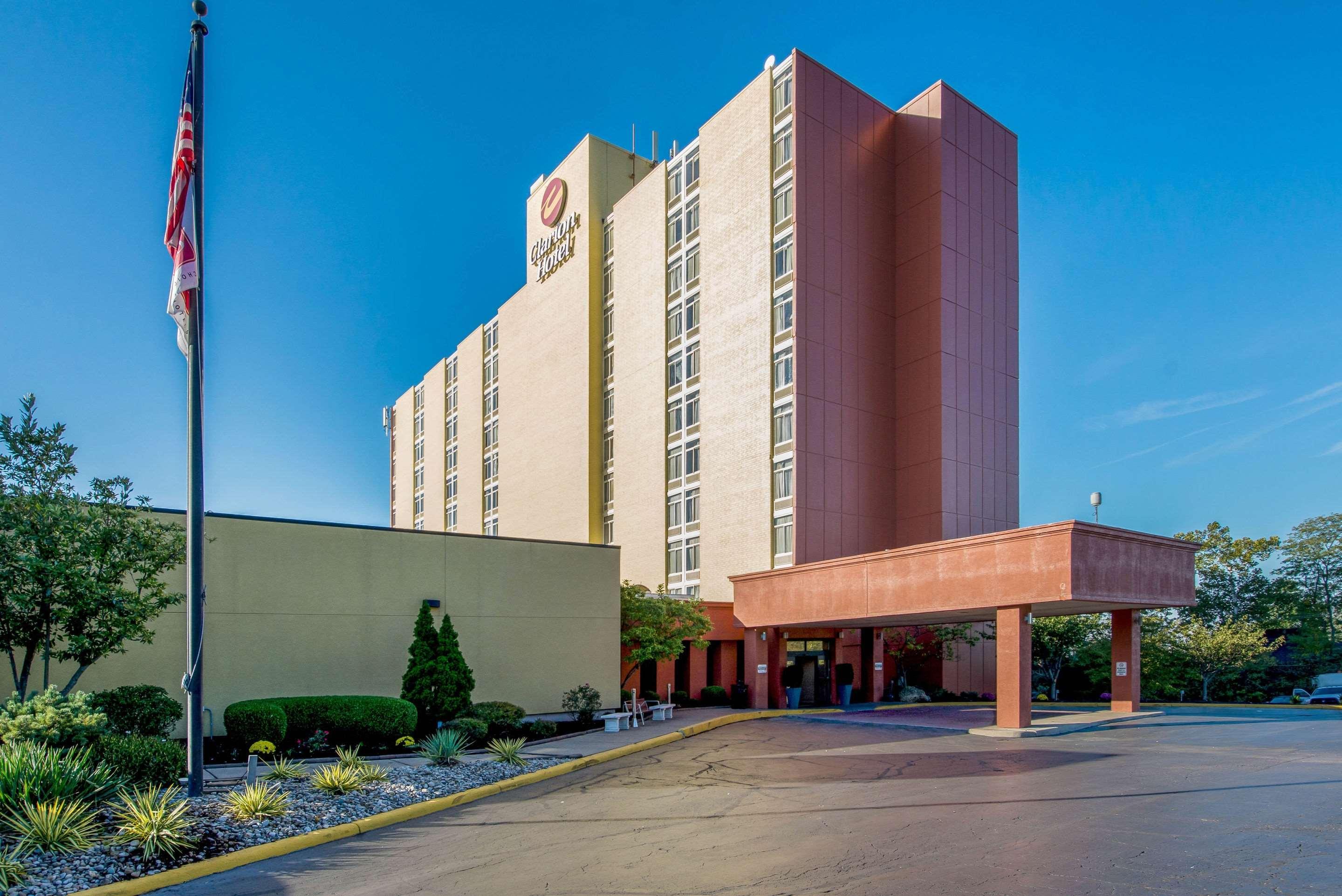 Clarion Hotel Cincinnati North Sharonville Buitenkant foto