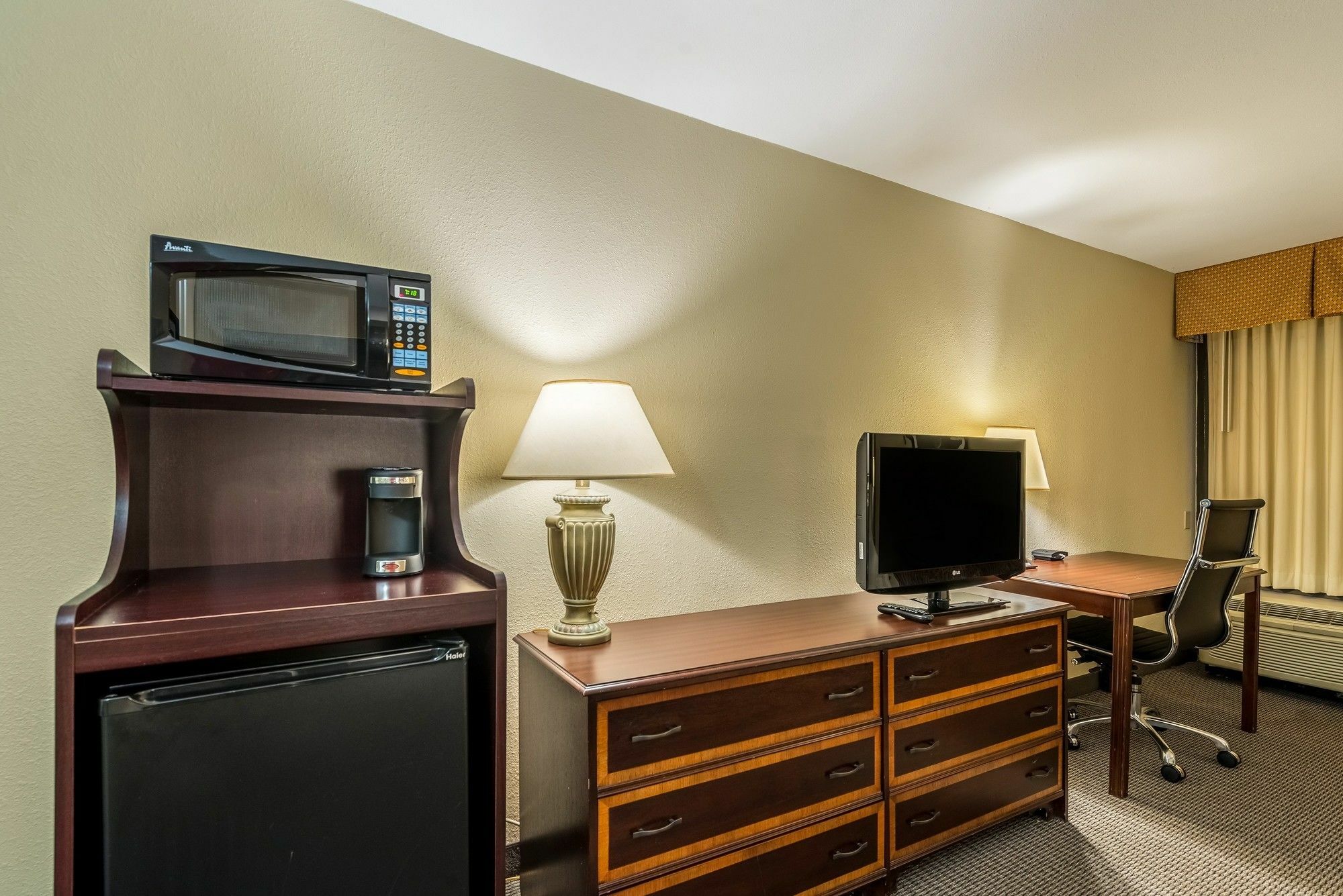 Clarion Hotel Cincinnati North Sharonville Buitenkant foto